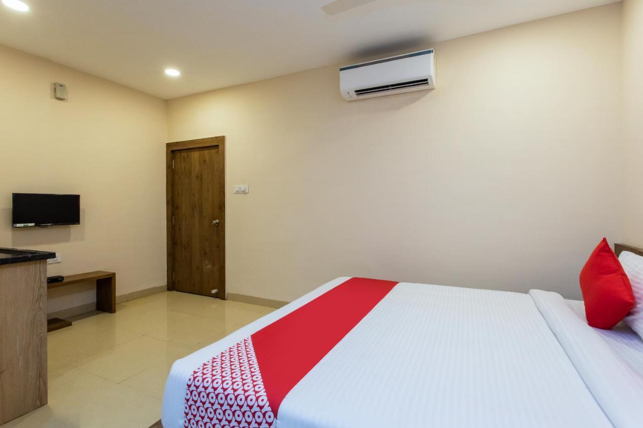 Oyo Hotel Badri Inn & Yatri Niwas Jabalpur Exterior foto