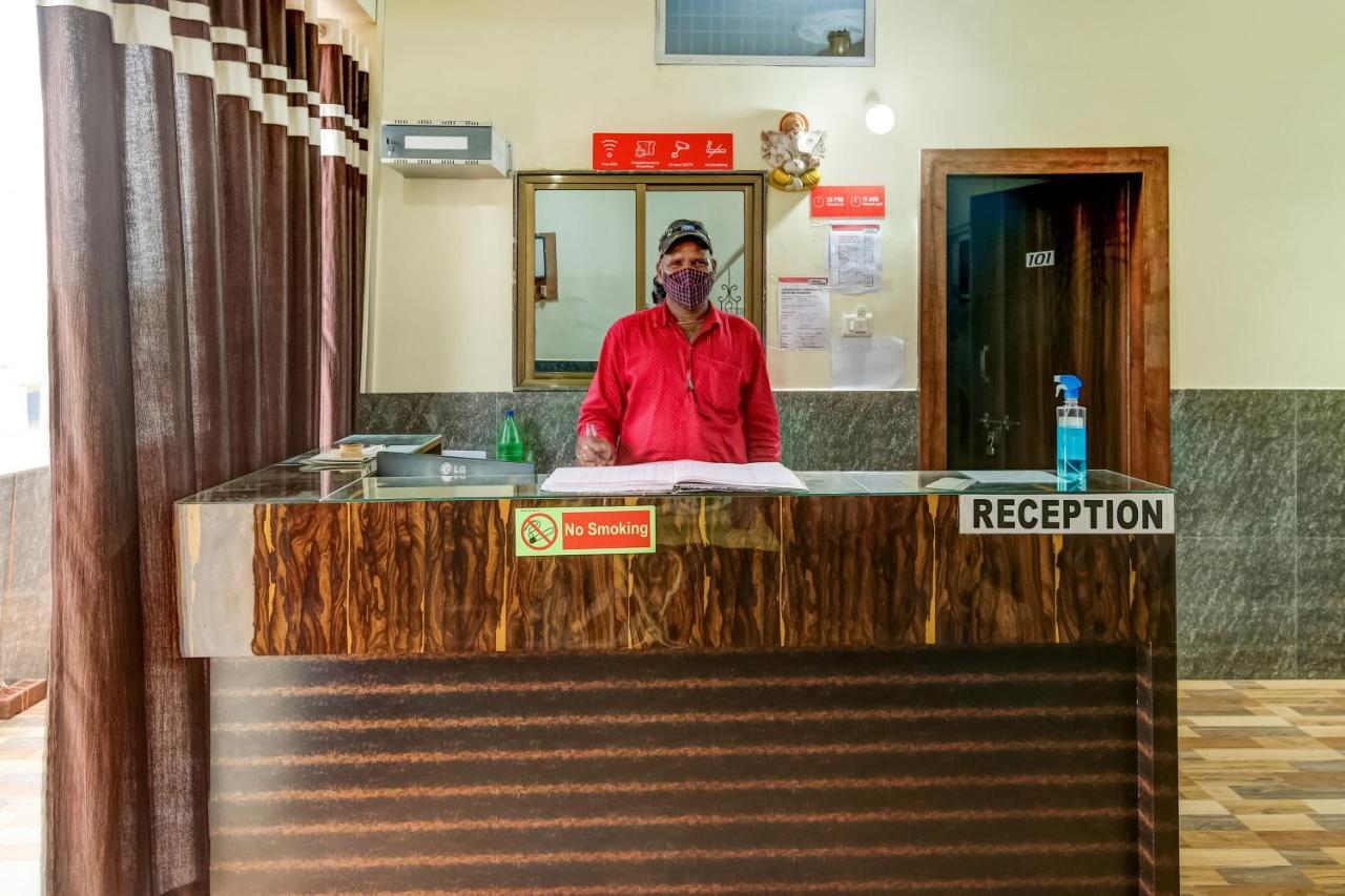 Oyo Hotel Badri Inn & Yatri Niwas Jabalpur Exterior foto